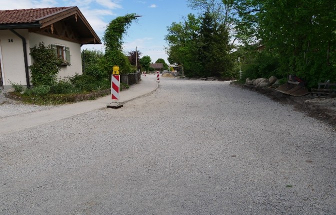 Ausbau der Achthalerstraße 2